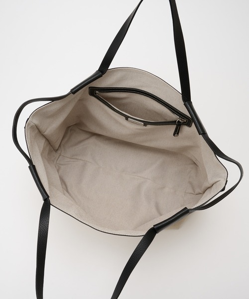 IACUCCI（イアクッチ）の「ソルジェンテ  CANVAS/CERVO（トートバッグ・レディース・キャメル/ブラック・FREE）」の21枚目の写真