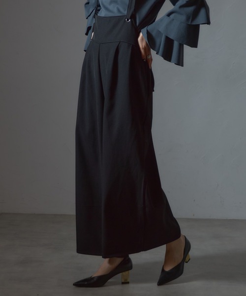 each（イーチ）の「バッククロスワイドパンツサロペ（サロペット/オーバーオール・レディース・グレー/ブラック・FREE）」の18枚目の写真