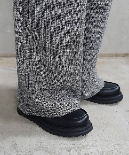 ETELIO（エテリオ）の「総柄サマーツイードワイドバギーパンツ【セットアップ可能】（その他パンツ・メンズ・ブラウン系/ライトグレー系/ブラック系・S/M/L/XL）」の4枚目の写真