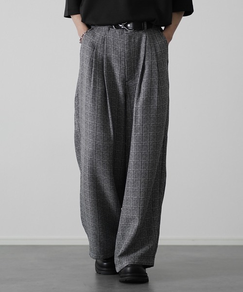 ETELIO（エテリオ）の「総柄サマーツイードワイドバギーパンツ【セットアップ可能】（その他パンツ・メンズ・ブラウン系/ライトグレー系/ブラック系・S/M/L/XL）」の7枚目の写真