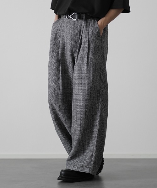 ETELIO（エテリオ）の「総柄サマーツイードワイドバギーパンツ【セットアップ可能】（その他パンツ・メンズ・ブラウン系/ライトグレー系/ブラック系・S/M/L/XL）」の9枚目の写真