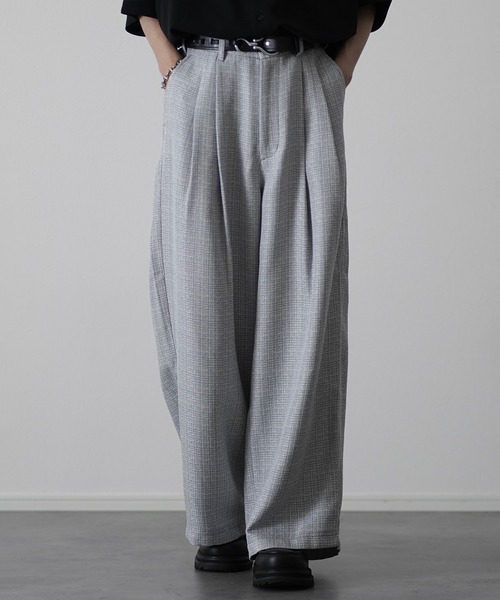 ETELIO（エテリオ）の「総柄サマーツイードワイドバギーパンツ【セットアップ可能】（その他パンツ・メンズ・ブラウン系/ライトグレー系/ブラック系・S/M/L/XL）」の11枚目の写真