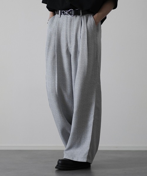 ETELIO（エテリオ）の「総柄サマーツイードワイドバギーパンツ【セットアップ可能】（その他パンツ・メンズ・ブラウン系/ライトグレー系/ブラック系・S/M/L/XL）」の13枚目の写真