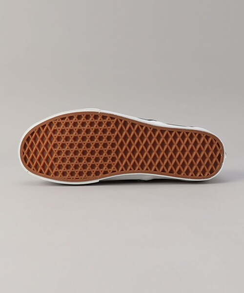 VANS（バンズ）の「VANS（ ヴァンズ）クラシックスリッポン【MEN'S】（スリッポン・メンズ・その他1/ブラック/その他2・29cm/28.5cm/28cm/27.5cm/27cm/26.5cm/26cm）」の6枚目の写真