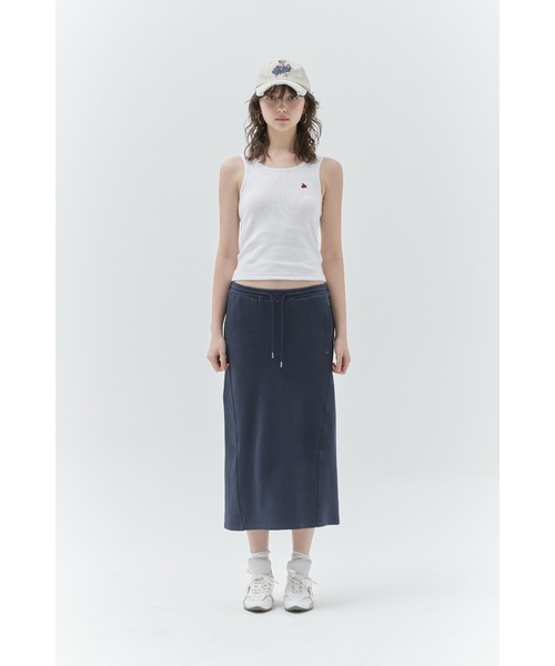 KIRSH(キルシー)の「KIRSH PLAIN SLIM FIT SLEEVELESS プレーン スリム フィット スリーブレス(タンクトップ・レディース・ホワイト/ブラック・ONE SIZE)」の3枚目の写真
