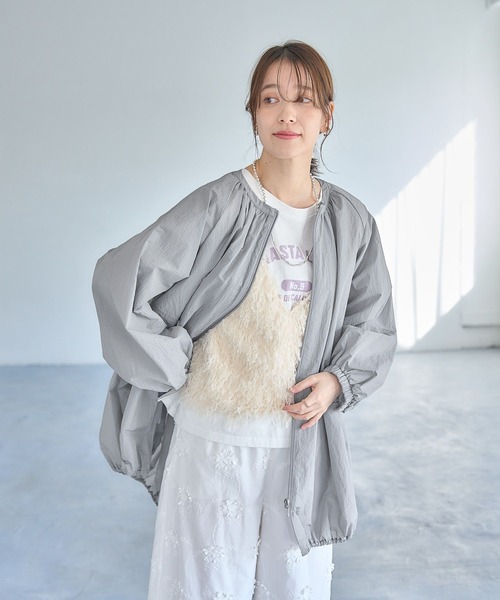 studio CLIP(スタディオクリップ)の「【撥水加工】リップストップバルーンブルゾン(ブルゾン・レディース・グレー/ベージュ・FREE)」の5枚目の写真