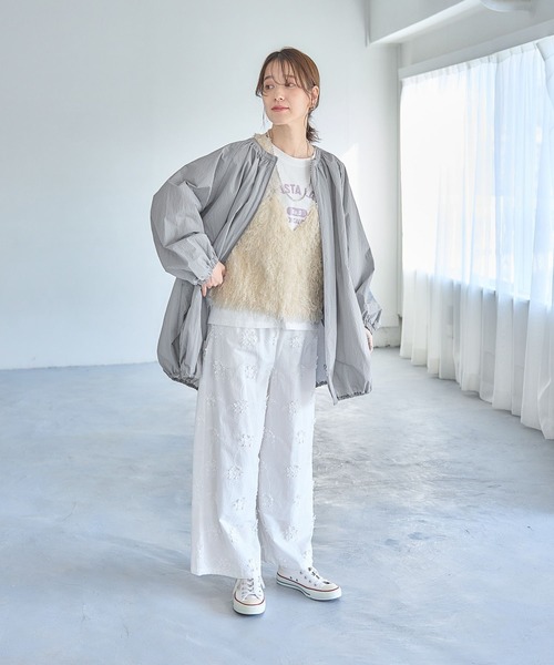 studio CLIP(スタディオクリップ)の「【撥水加工】リップストップバルーンブルゾン(ブルゾン・レディース・グレー/ベージュ・FREE)」の9枚目の写真