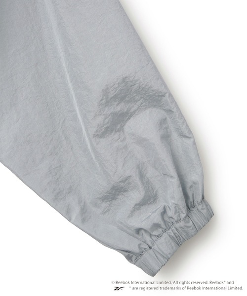 Reebok(リーボック)の「【Reebok】VIS別注ダブルジップラインブルゾン(ブルゾン・レディース・ネイビー/ホワイト/サックスブルー・FREE)」の18枚目の写真