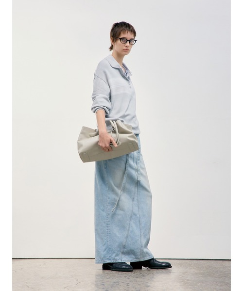 LOW CLASSIC(ロウ クラシック)の「BELTED HIGH WAIST DENIM SKIRT(デニムスカート・レディース・ブルー・M/S)」の16枚目の写真
