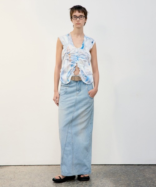 LOW CLASSIC(ロウ クラシック)の「BELTED HIGH WAIST DENIM SKIRT(デニムスカート・レディース・ブルー・M/S)」の21枚目の写真