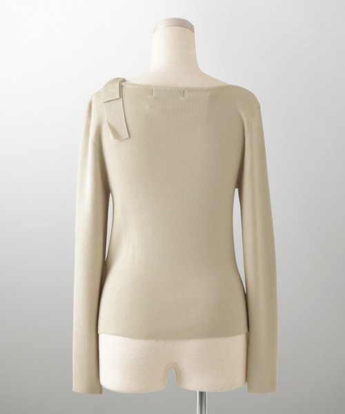 HUIT bouquet（ユイット）の「リボン ショルダー ドレープ ニット トップス HUIT（ニット/セーター・レディース・ブラック/グレー/ベージュ・M）」の14枚目の写真