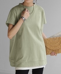 モックネックTシャツ