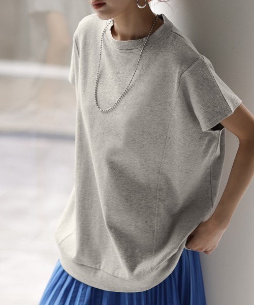 HUG.U(ハグユー)の「モックネックTシャツ(Tシャツ/カットソー・レディース・セージグリーン/ダークグレー/ブラック/ホワイト/ライトグレー/ライトブルー・FREE)」の11枚目の写真