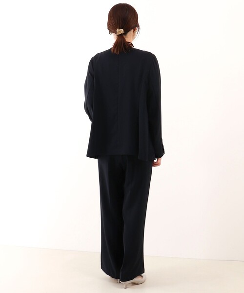 MICO COULIER（ミコクリエ）の「《セットアップ対応》ハイストレッチカルゼワッシャーノーカラージャケット（ノーカラージャケット・レディース・ネイビー/チャコールグレー/グレイッシュベージュ・38）」の5枚目の写真