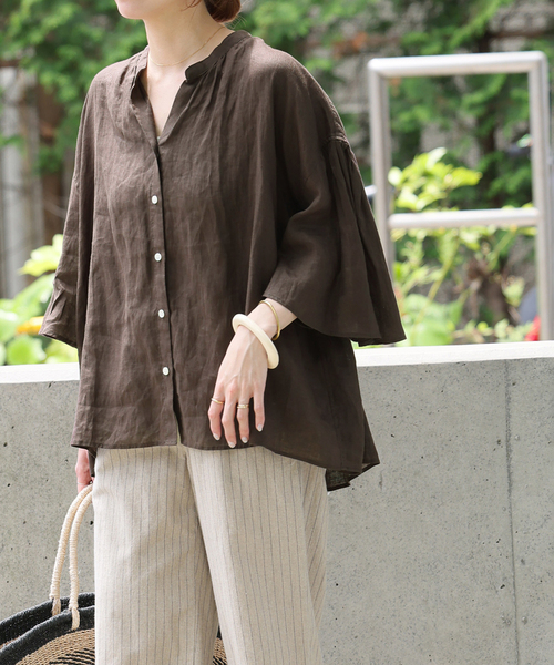 JOURNAL STANDARD relume（ジャーナルスタンダード　レリューム）の「No.66フレンチリネンギャザーブラウス（シャツ/ブラウス・レディース・ブラウン/ネイビー・FREE）」の7枚目の写真