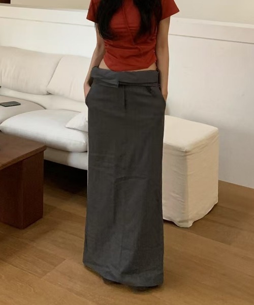 on:nue（オンニュ）の「【on:nue】フォールドストライプマキシスカート（スカート・レディース・ブラック/グレー・FREE）」の11枚目の写真