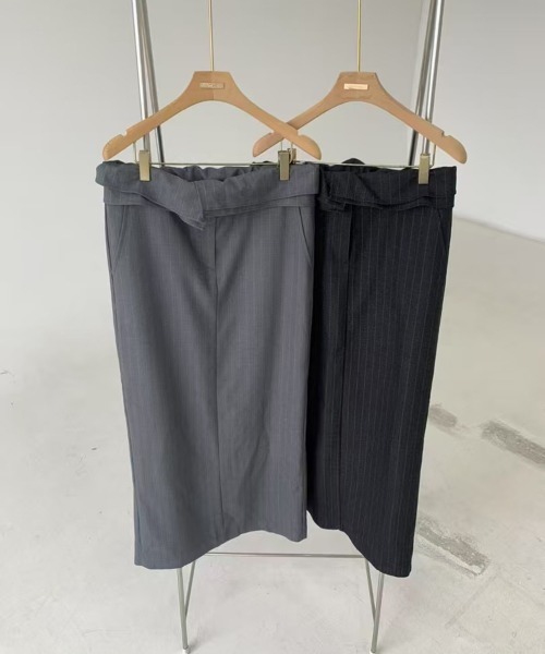on:nue（オンニュ）の「【on:nue】フォールドストライプマキシスカート（スカート・レディース・ブラック/グレー・FREE）」の12枚目の写真