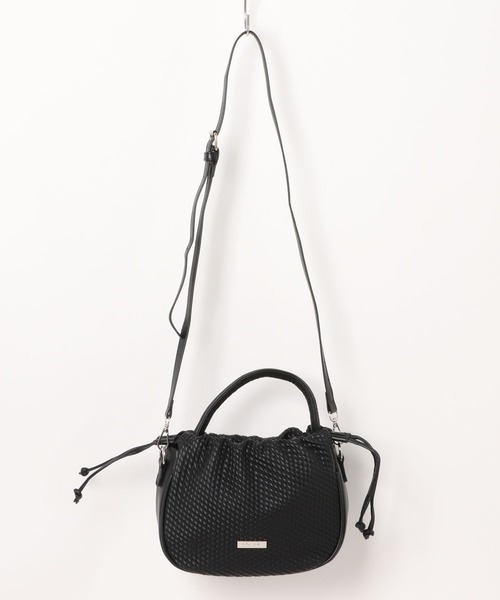 BarcosBlue(バルコスブルー)の「【BarcosBlue/バルコスブルー】キルティング風巾着2wayバッグ(ハンドバッグ・レディース・ベージュ/ブラック・ONE SIZE)」の16枚目の写真
