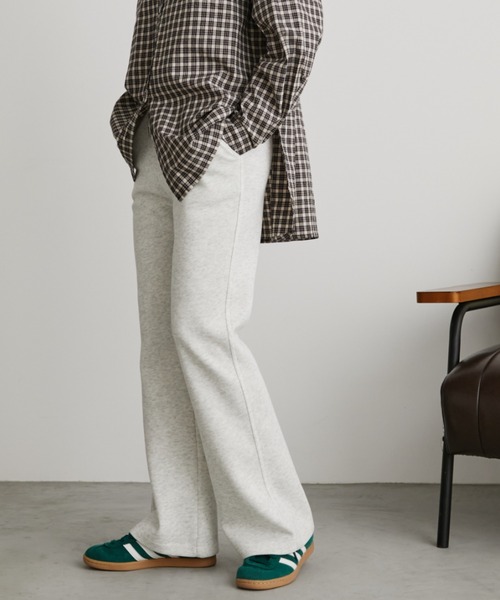 Auntie Rosa Holiday(アンティローザホリデー)の「セミフレアスウェットイージーパンツ / サイズ展開あり(その他パンツ・レディース・ネイビー/グレー・SMALL/MEDIUM)」の15枚目の写真