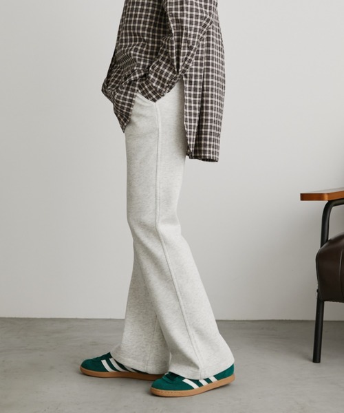 Auntie Rosa Holiday(アンティローザホリデー)の「セミフレアスウェットイージーパンツ / サイズ展開あり(その他パンツ・レディース・ネイビー/グレー・SMALL/MEDIUM)」の16枚目の写真