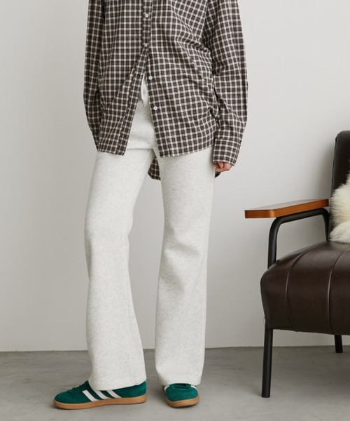 Auntie Rosa Holiday(アンティローザホリデー)の「セミフレアスウェットイージーパンツ / サイズ展開あり(その他パンツ・レディース・ネイビー/グレー・SMALL/MEDIUM)」の13枚目の写真