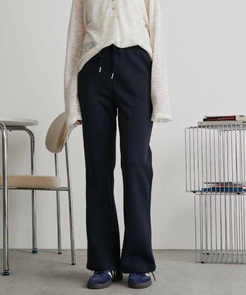 Auntie Rosa Holiday(アンティローザホリデー)の「セミフレアスウェットイージーパンツ / サイズ展開あり(その他パンツ・レディース・ネイビー/グレー・SMALL/MEDIUM)」の6枚目の写真
