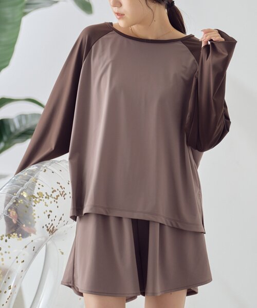 WEB限定】バックリボンラグランスリーブラッシュガード（ラッシュ