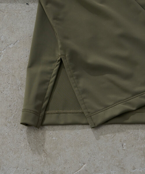 CIAOPANIC TYPY(チャオパニックティピー)の「【WEB限定】バックリボンラグランスリーブラッシュガード(ラッシュガード・レディース・カーキ/モカ/ベージュ・MEDIUM/LARGE)」の10枚目の写真