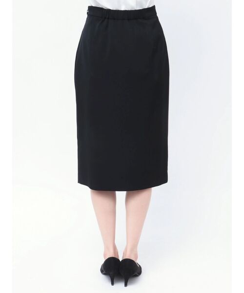 TONAL（トーナル）の「スーツアシメタイトスカート（スカート・レディース・ネイビー/グレー/ベージュ/ブラック・SMALL/MEDIUM/LARGE）」の11枚目の写真
