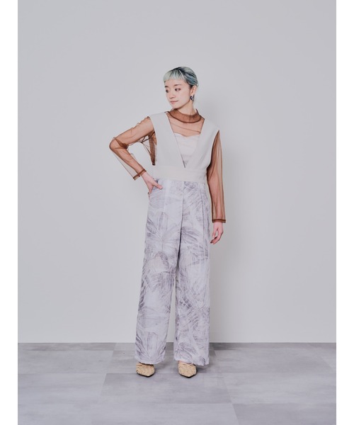 DOLLUPOOPS（ドールアップウップス）の「リーフプリントパンツ　オールインワン（つなぎ/オールインワン・レディース・ブラック/ベージュ・38）」の22枚目の写真