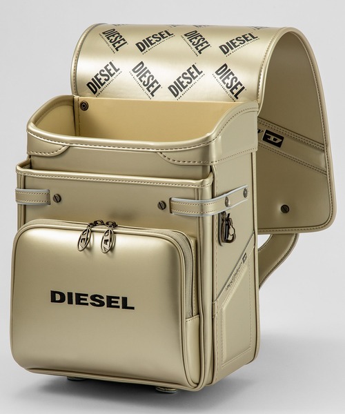 DIESEL（ディーゼル）の「DIESEL(ディーゼル)5TH POCKET STRIPE (フィフス ポケット ストライプ)ランドセル【2025年7月下旬お届け】（ランドセル・キッズ・ブルー/ゴールド/ブラック×ゴールド・ONE SIZE）」の8枚目の写真