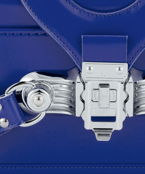 DIESEL（ディーゼル）の「DIESEL(ディーゼル)5TH POCKET STRIPE (フィフス ポケット ストライプ)ランドセル【2025年7月下旬お届け】（ランドセル・キッズ・ブルー/ゴールド/ブラック×ゴールド・ONE SIZE）」の12枚目の写真