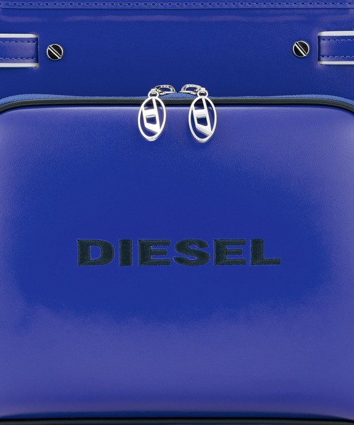 DIESEL（ディーゼル）の「DIESEL(ディーゼル)5TH POCKET STRIPE (フィフス ポケット ストライプ)ランドセル【2025年7月下旬お届け】（ランドセル・キッズ・ブルー/ゴールド/ブラック×ゴールド・ONE SIZE）」の14枚目の写真