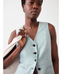 BANANA REPUBLIC FACTORY STORE（バナナリパブリック ファクトリーストア）の「BANANA REPUBLIC FACTORY STORE　　リネンブレンド クラシックベスト（ベスト）」