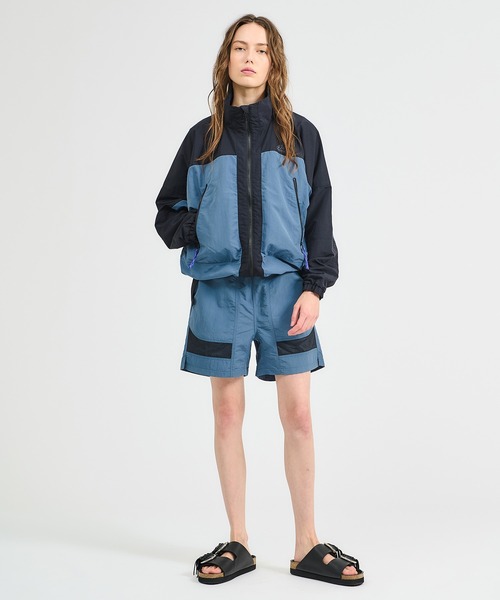 MARMOT(マーモット)の「Marmot / ナイロンブルゾン《ESTNATION EXCLUSIVE》(ブルゾン・レディース・ブラック/ブルー・FREE)」の18枚目の写真