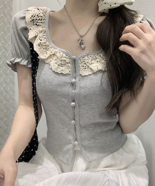shoppinggo(ショッピングゴー)の「半袖 Tシャツ 刺クロップド丈(Tシャツ/カットソー・レディース・ライトグレー・M)」の1枚目の写真