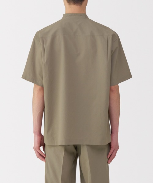 無印良品（ムジルシリョウヒン）の「紳士　風を通すスタンドカラー半袖シャツ（シャツ/ブラウス・メンズ・ブラック/ブラウン系/ダークネイビー・S/L/XL）」の14枚目の写真