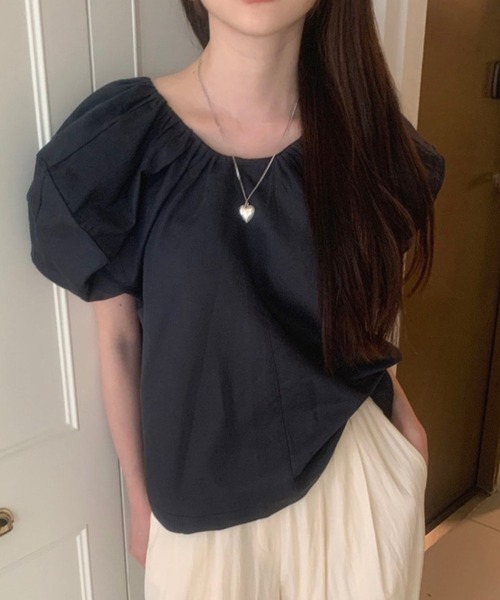 DAY CLOSET(デイ クローゼット)の「レディース ふんわりぽわん袖のラウンドネックバックリボンブラウス(シャツ/ブラウス・レディース・ブラック/ピンク・FREE)」の3枚目の写真