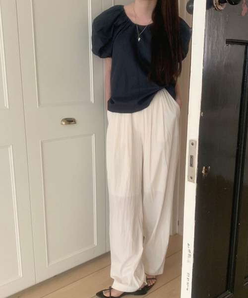 DAY CLOSET(デイ クローゼット)の「レディース ふんわりぽわん袖のラウンドネックバックリボンブラウス(シャツ/ブラウス・レディース・ブラック/ピンク・FREE)」の4枚目の写真