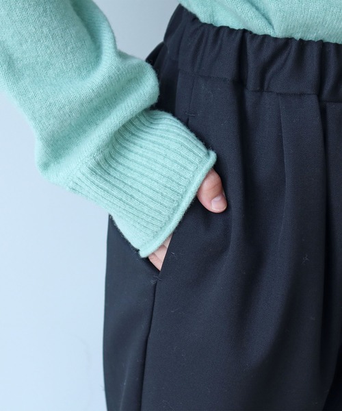 bulle de savon(ビュルデサボン)の「△2/60 ウール ギャバ タックパンツ(スラックス・レディース・ブラック・FREE)」の7枚目の写真