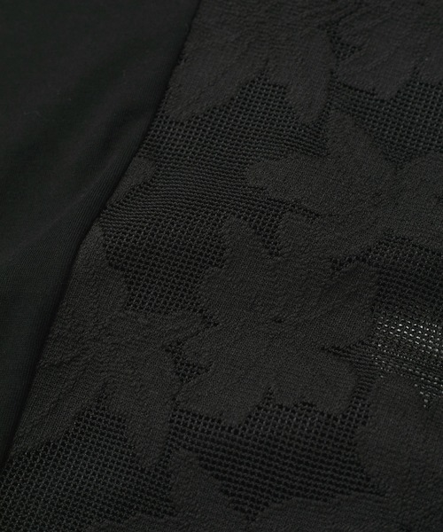 le cercle ADAM ET ROPE'（ルセルクルアダムエロペ）の「袖レースプルオーバー（Tシャツ/カットソー・レディース・ブラック/ホワイト・FREE）」の18枚目の写真