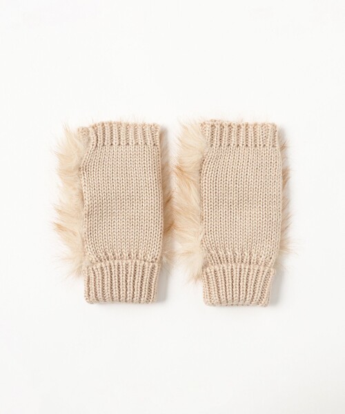 Ray BEAMS（レイビームス）の「フェイクファー グローブ（手袋・レディース・ベージュ/グレー・ONE SIZE）」の13枚目の写真