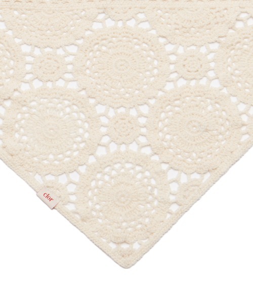 clor(クロル)の「CROCHET ROSE KERCHIEF(その他ヘアアクセサリー・レディース・クリーム・ONE SIZE)」の5枚目の写真
