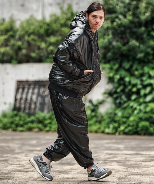CAMBIO(カンビオ)の「mj10834- Metallic Coating Hooded Padded Blouson ブルゾン(ブルゾン・メンズ・ブラック/シルバー/ゴールド・S/M/L)」の22枚目の写真