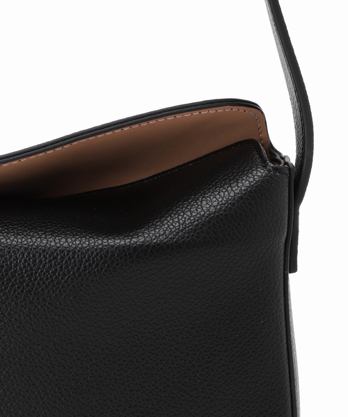 IENA（イエナ）の「《追加》＆MyuQ/アンドミューク 別注 UPIS ショルダーバッグ（ショルダーバッグ・レディース・ブラック・FREE）」の17枚目の写真