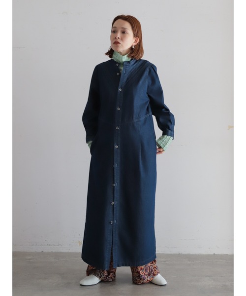 FIL DE FER（フィルデフェール）の「ライトOZデニム　スタンド切替ワンピース（シャツワンピース・レディース・ネイビー・FREE）」の8枚目の写真