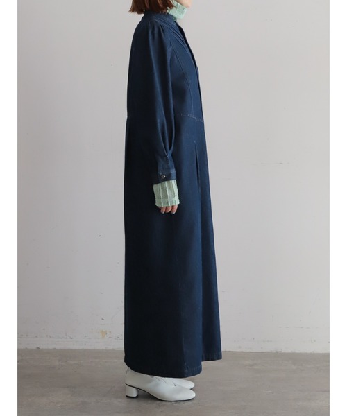 FIL DE FER（フィルデフェール）の「ライトOZデニム　スタンド切替ワンピース（シャツワンピース・レディース・ネイビー・FREE）」の15枚目の写真