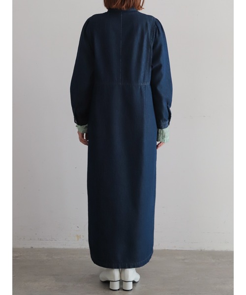 FIL DE FER（フィルデフェール）の「ライトOZデニム　スタンド切替ワンピース（シャツワンピース・レディース・ネイビー・FREE）」の16枚目の写真
