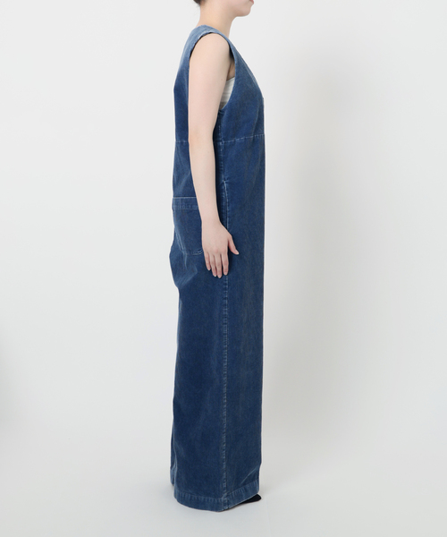IENA LA BOUCLE（イエナラブークル）の「IENA LA BOUCLE インディゴコーデュロイオールインワン（つなぎ/オールインワン・レディース・ブルー・36/38）」の2枚目の写真