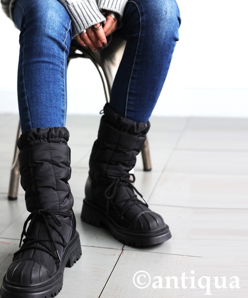 antiqua（アンティカ）の「中綿レースアップブーツ（ブーツ・レディース・ブラック・24/23/25）」の2枚目の写真